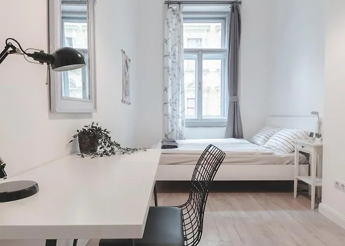 Downtown Palace District 3br Urban Retreat * Budapešť